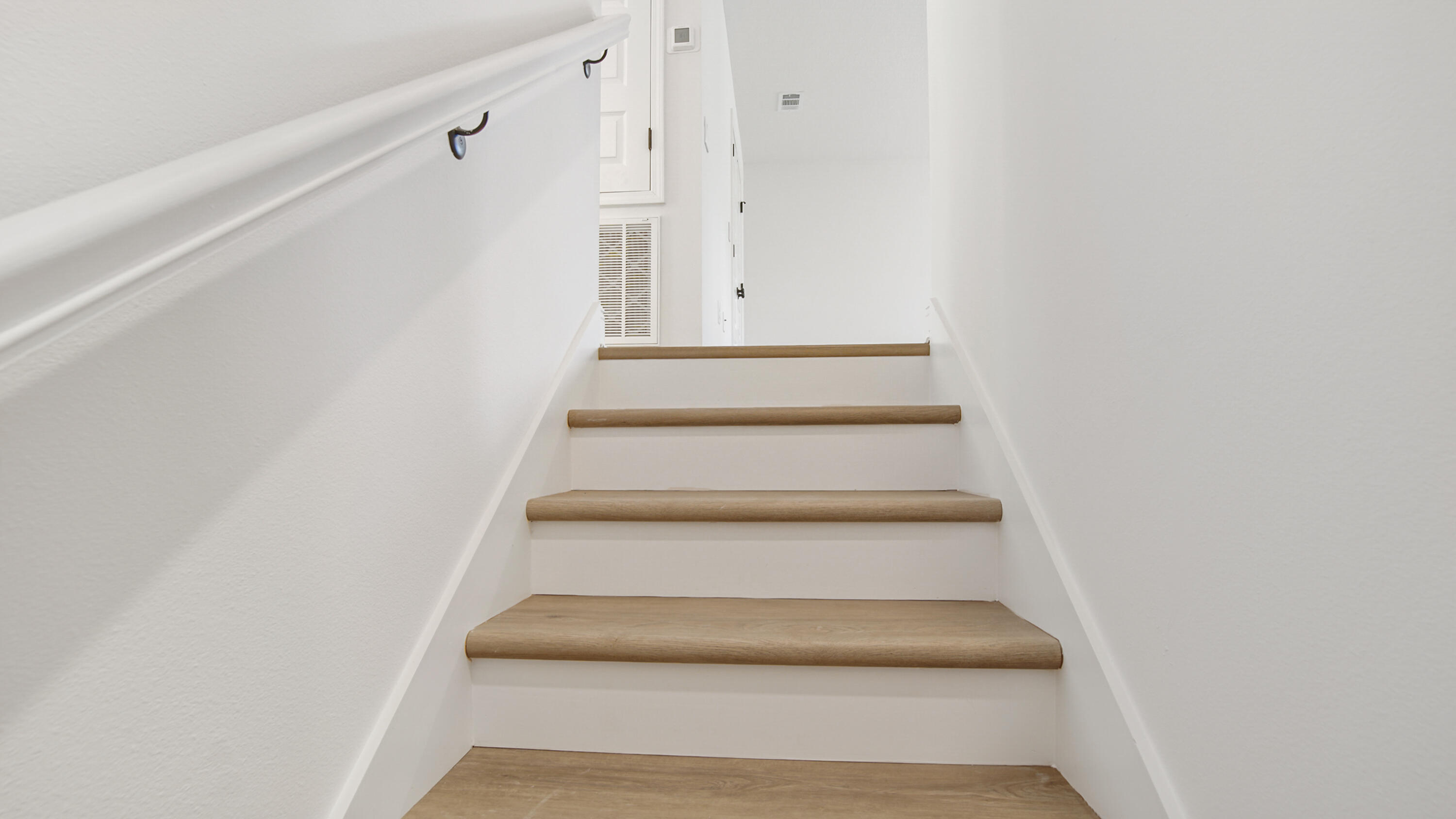 Crest Bay Cottages - Residential