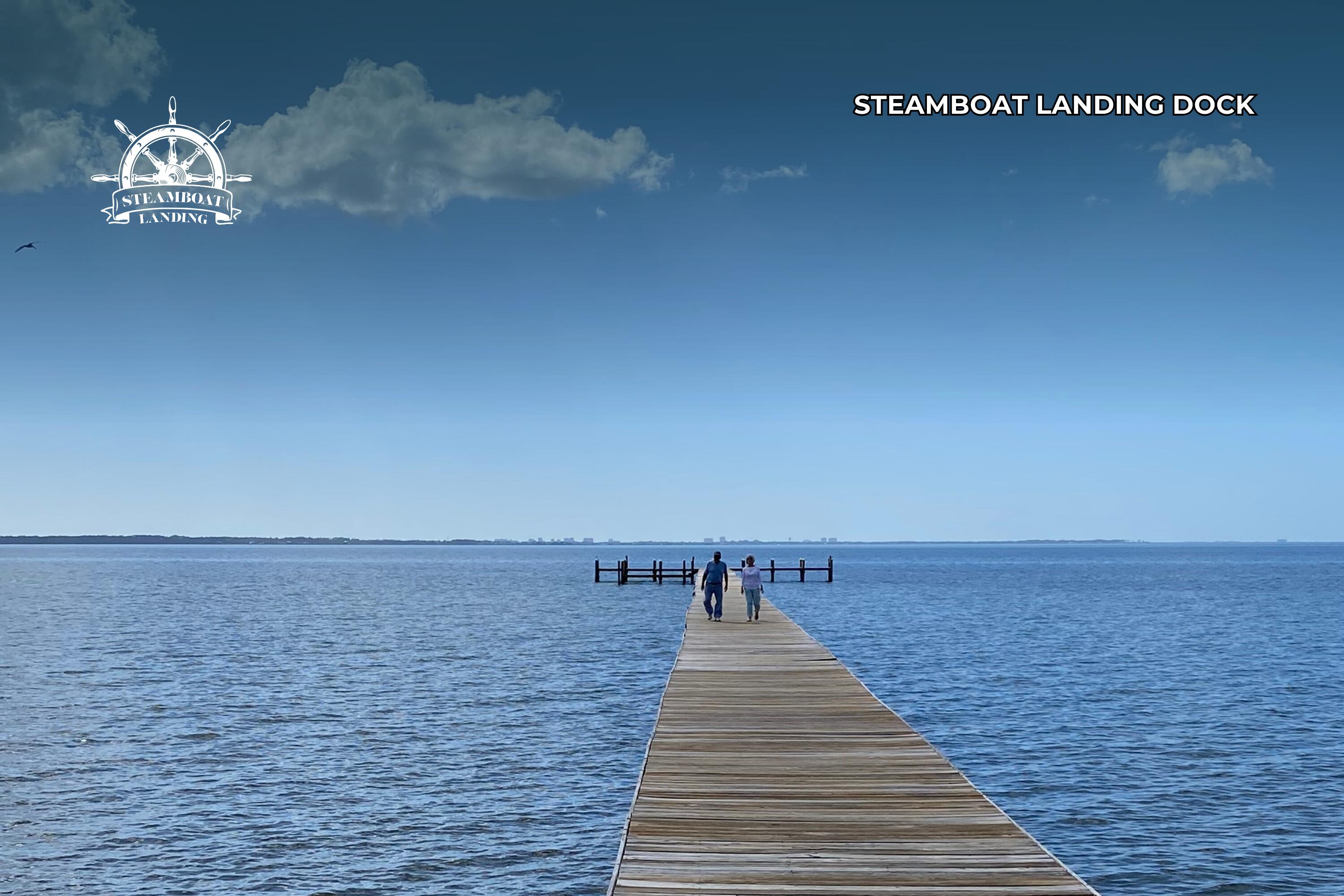 HAMMOCK BAY/Steamboat Landing - Land