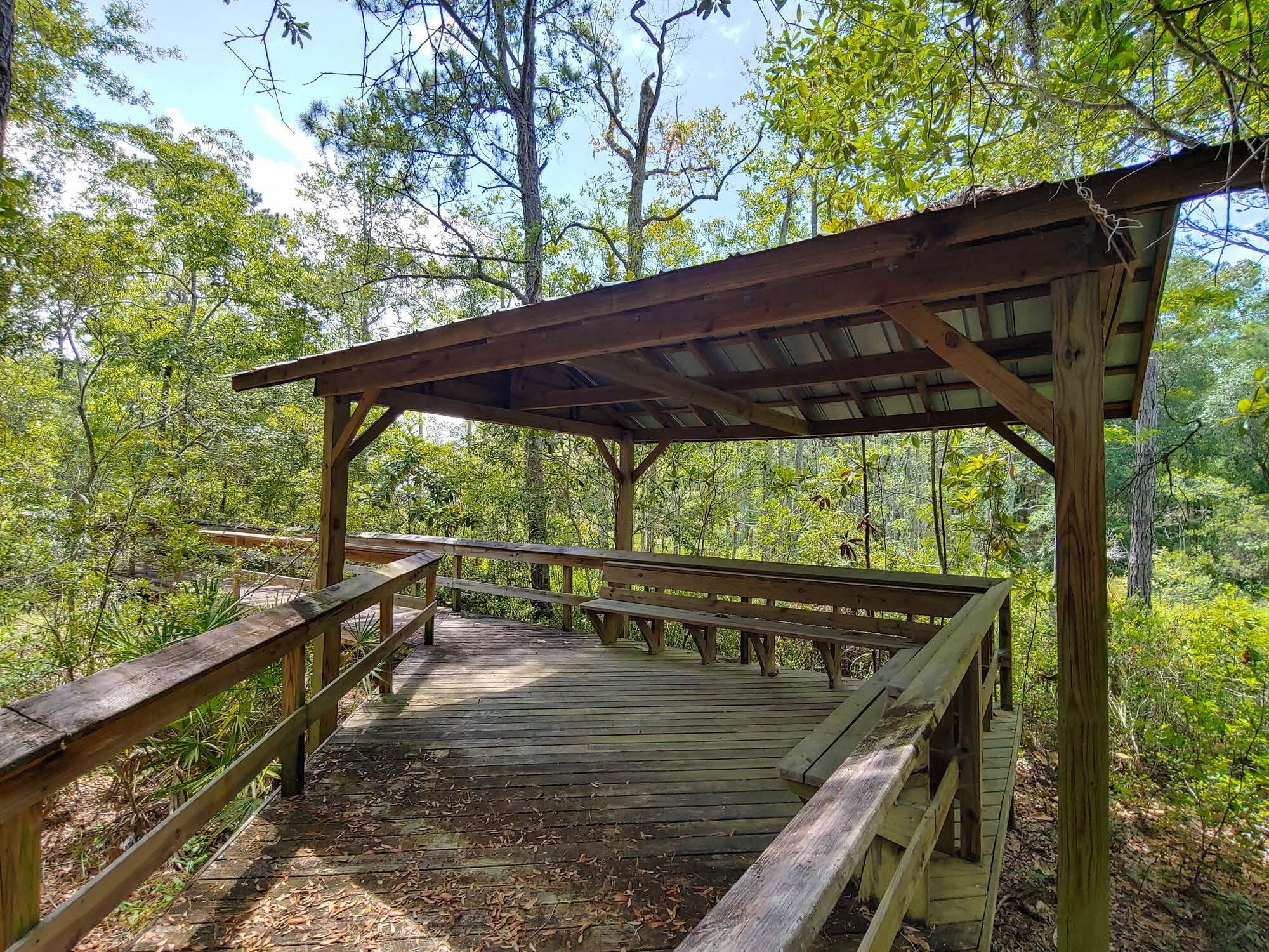 HAMMOCK BAY/Steamboat Landing - Land