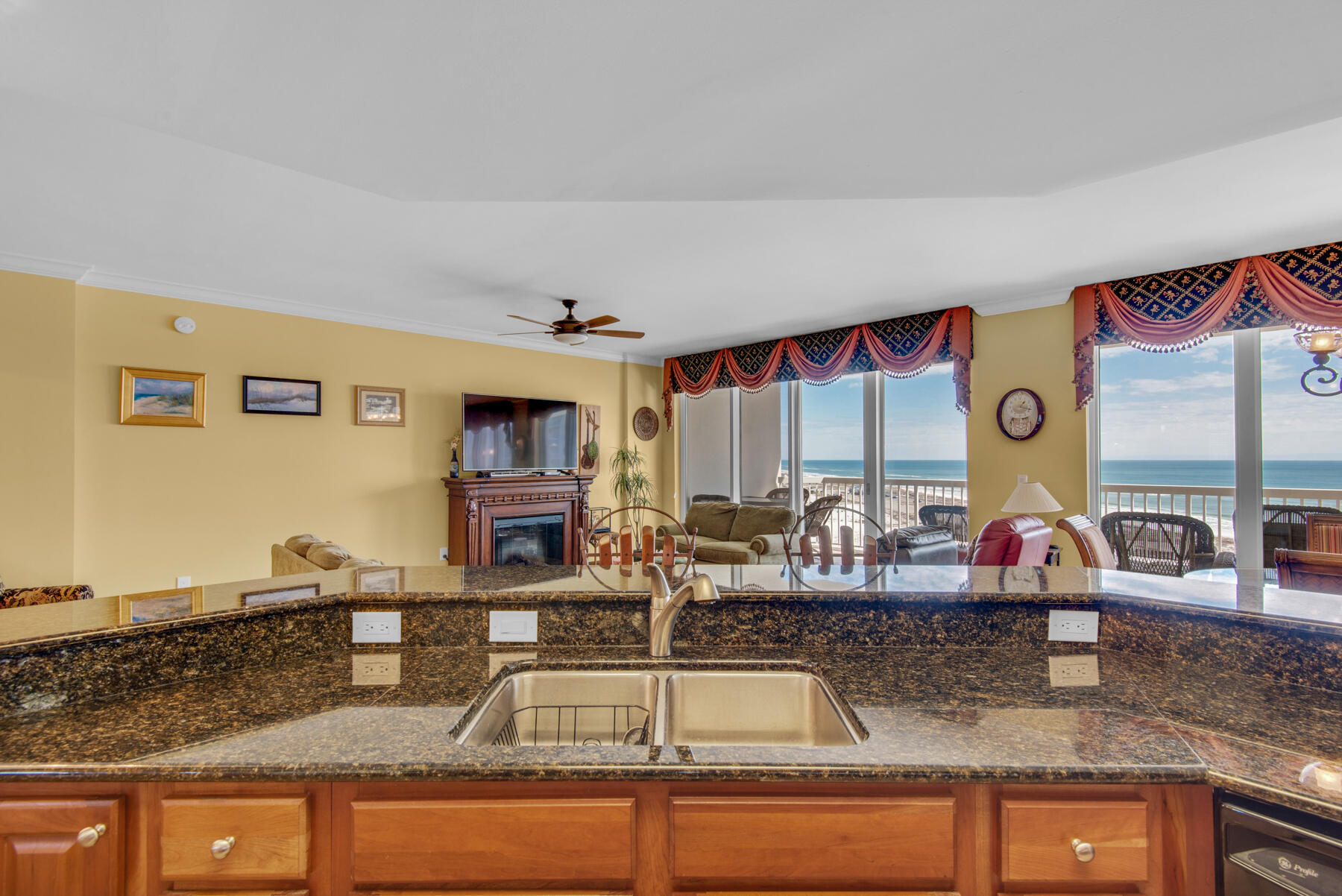 ST. BARTH AT SILVER SHELLS - Residential