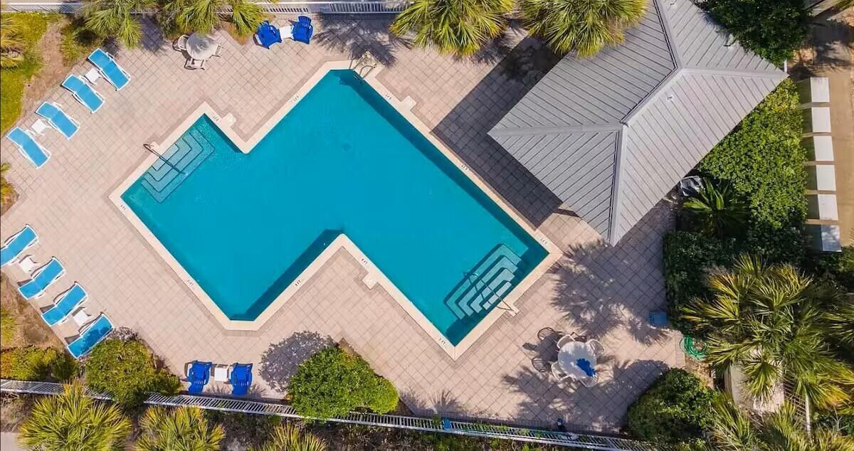 GULF ISLAND CONDOS - Residential