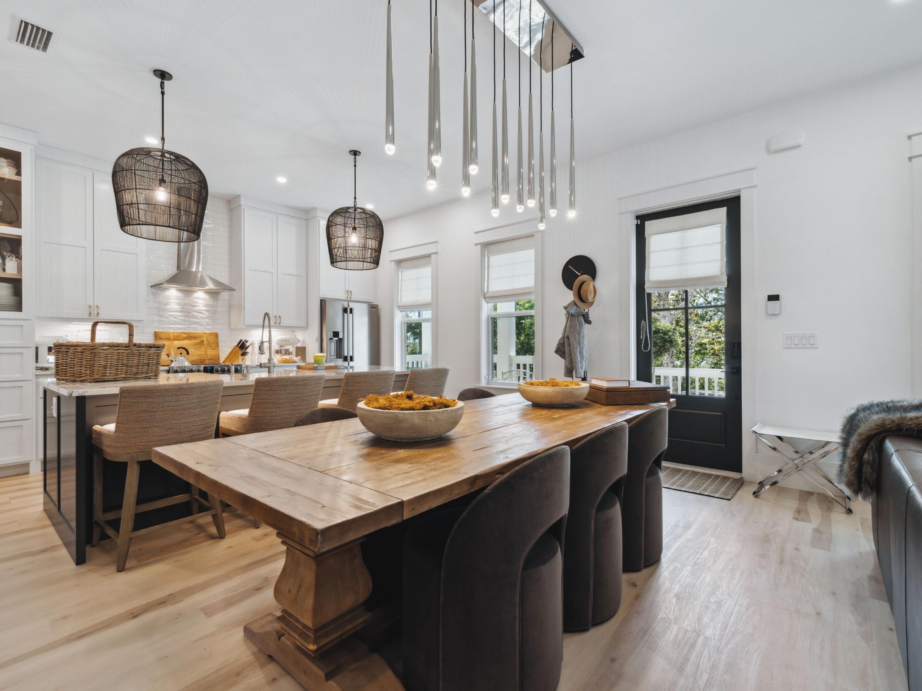 TOWN OF SANTA ROSA - Residential