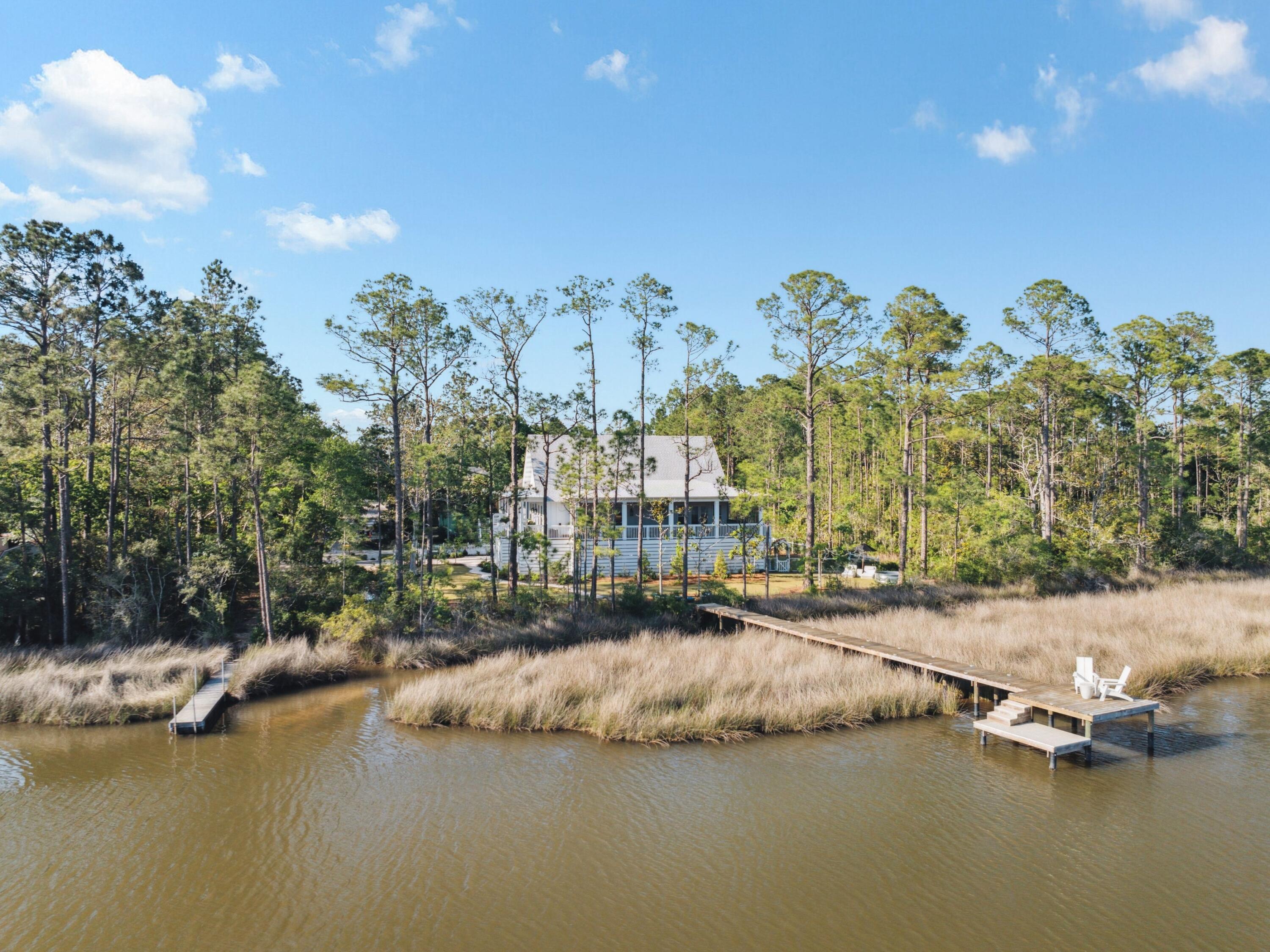 TOWN OF SANTA ROSA - Residential