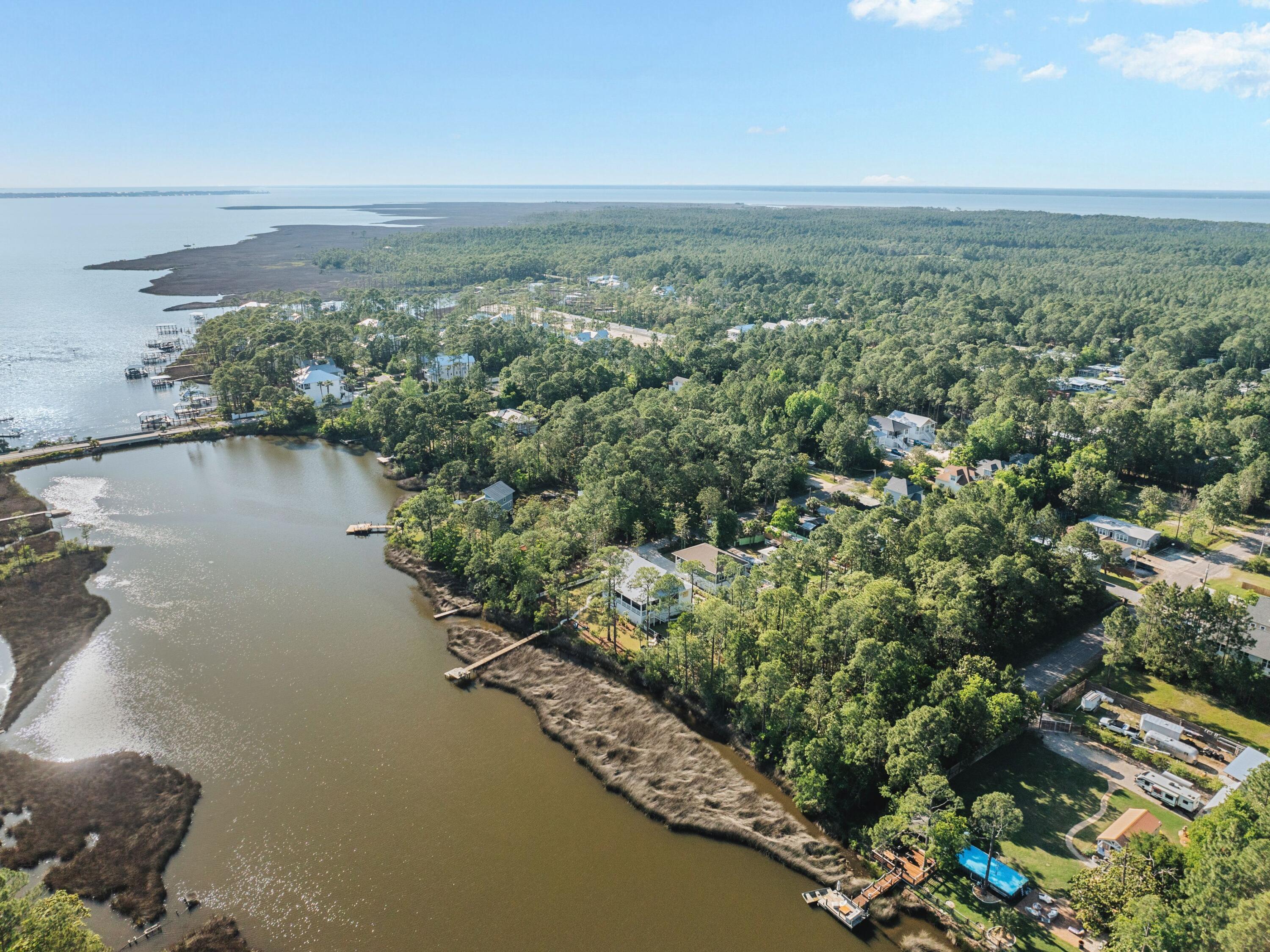 TOWN OF SANTA ROSA - Residential