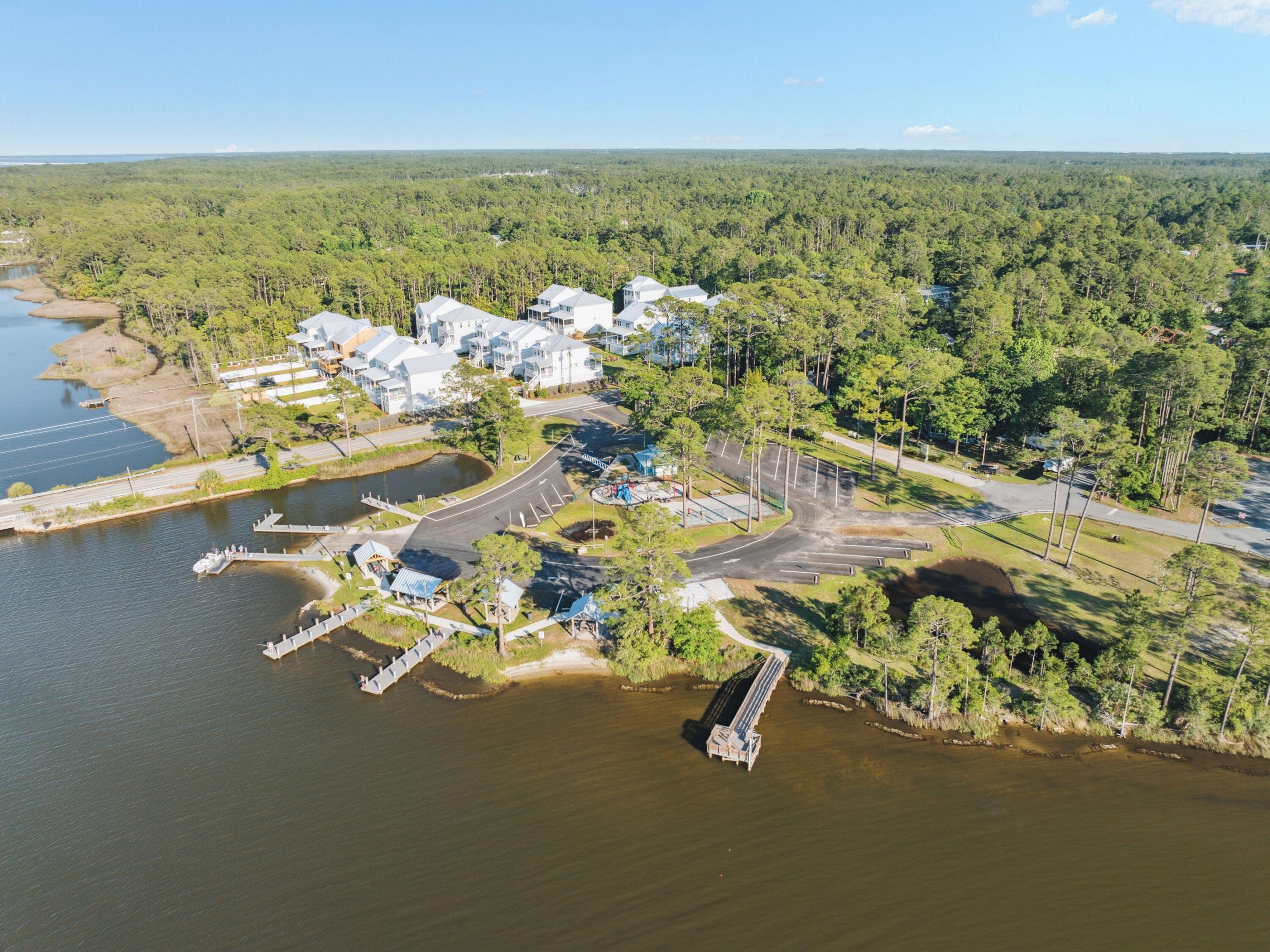 TOWN OF SANTA ROSA - Residential