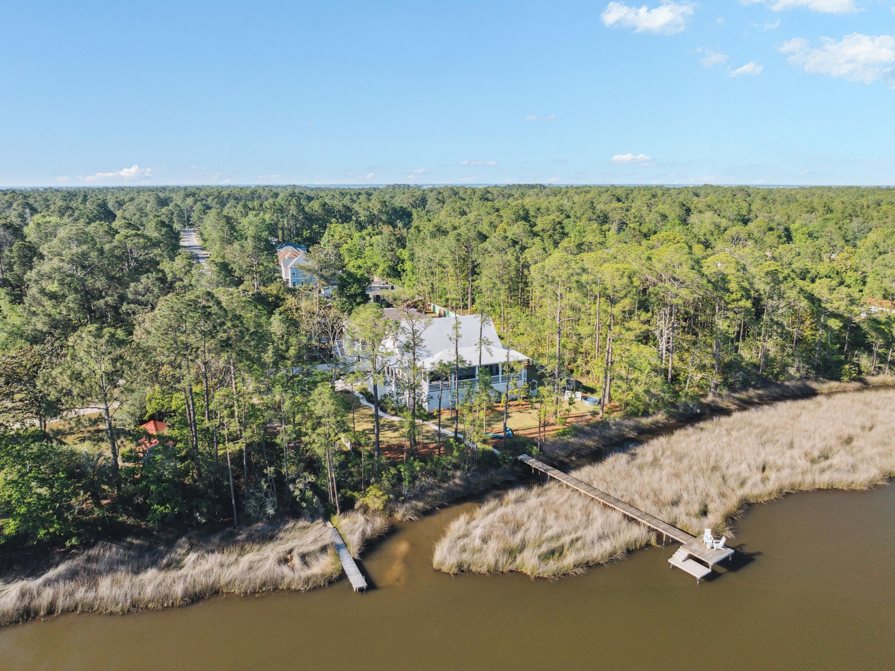 TOWN OF SANTA ROSA - Residential