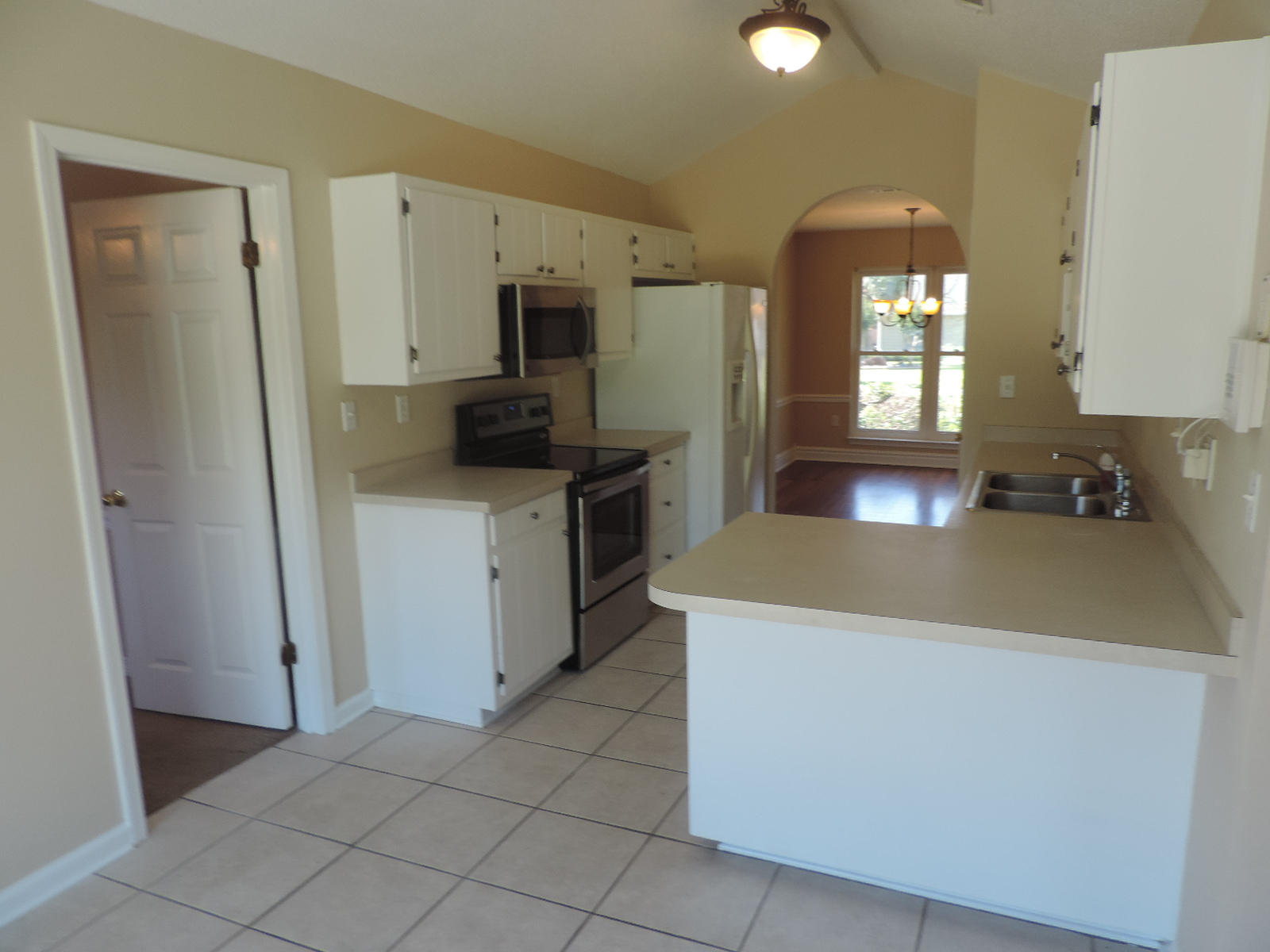 EMERALD POINT PLAT 3 - Residential