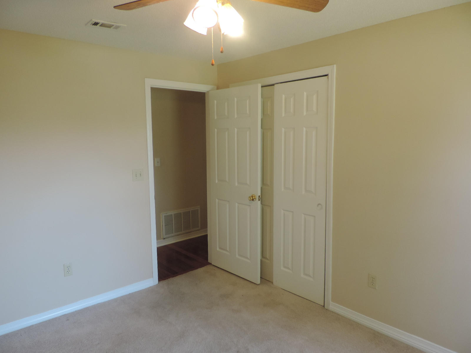 EMERALD POINT PLAT 3 - Residential