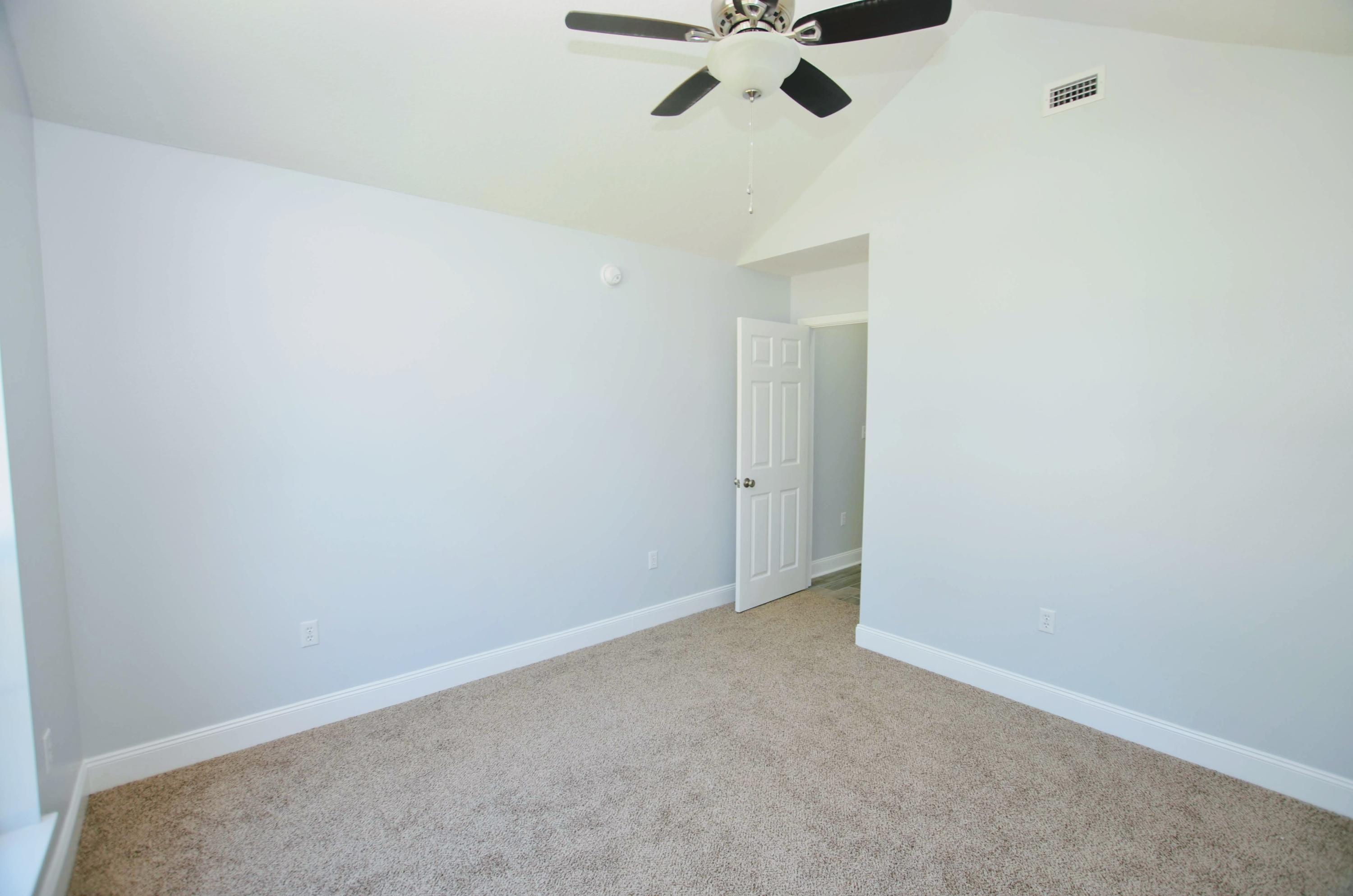 ROYAL OAKS - Residential