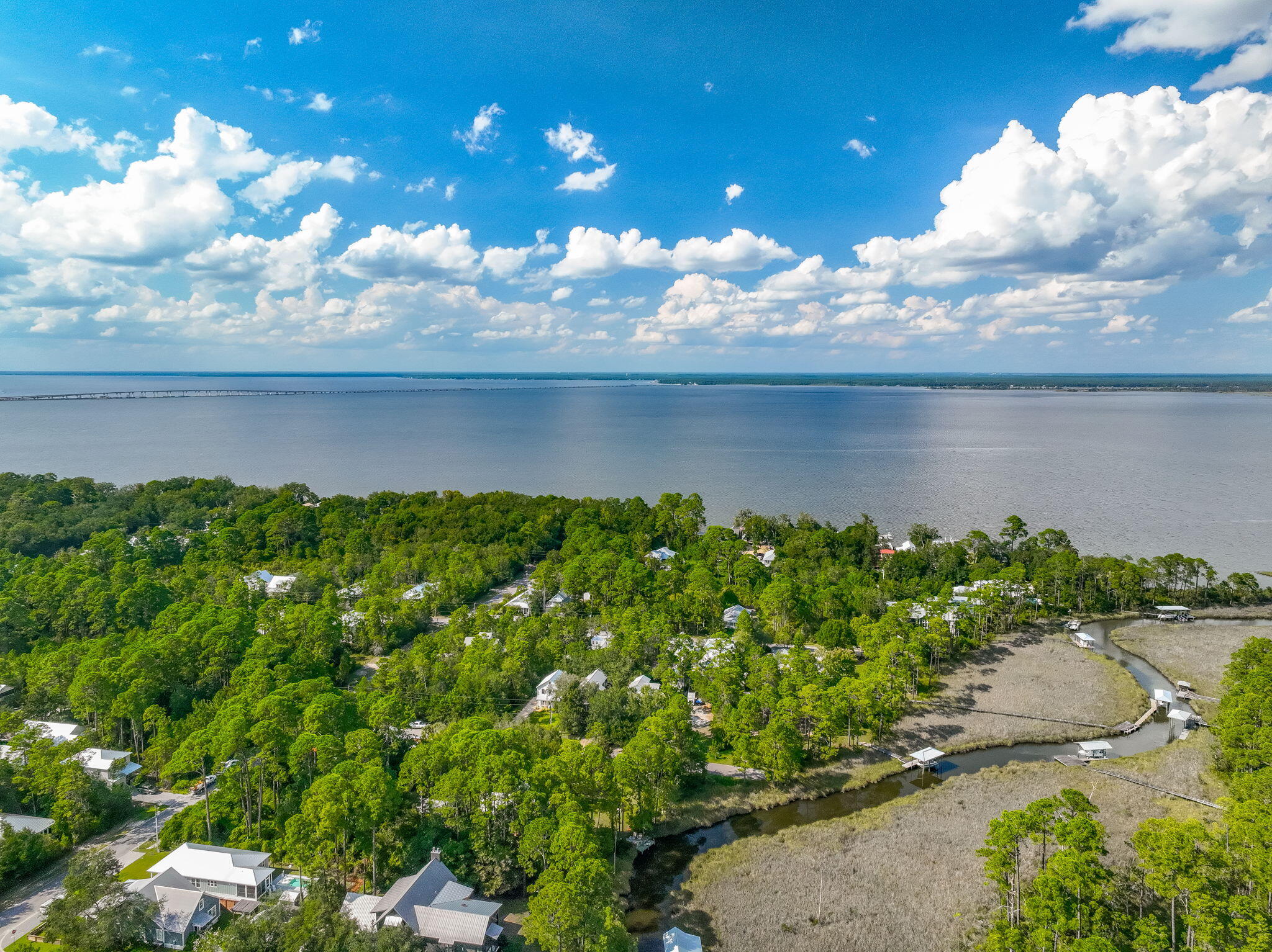MAGNOLIA BEACH - Land