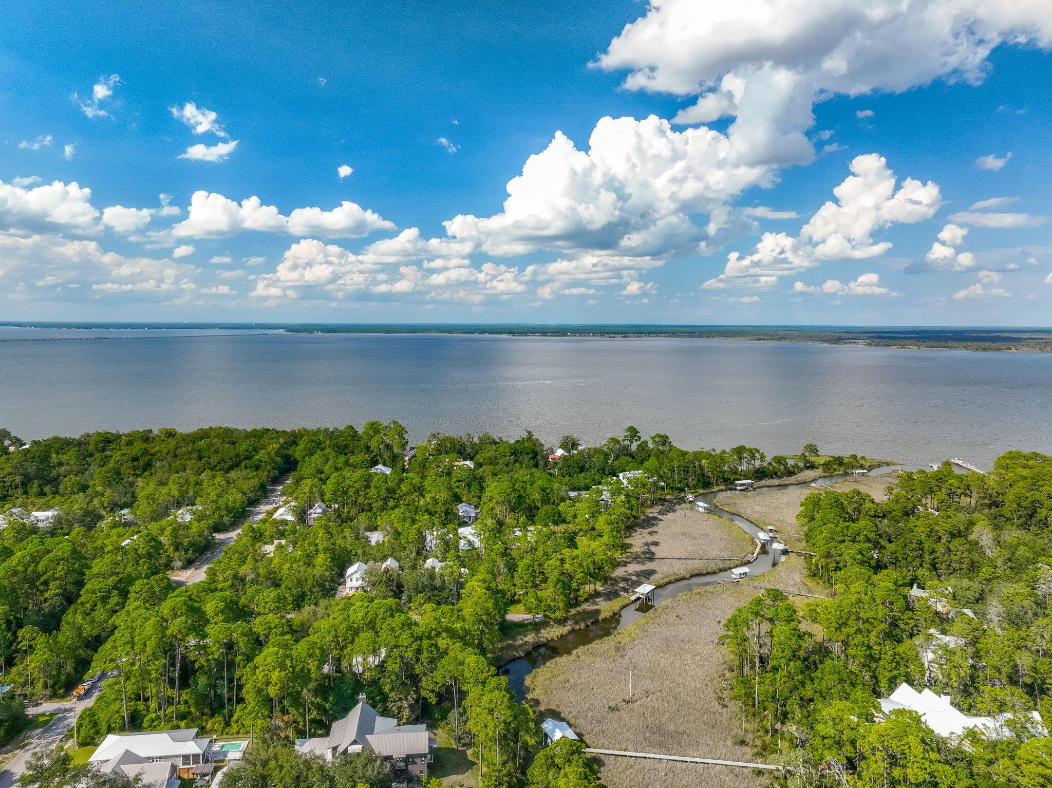 MAGNOLIA BEACH - Land