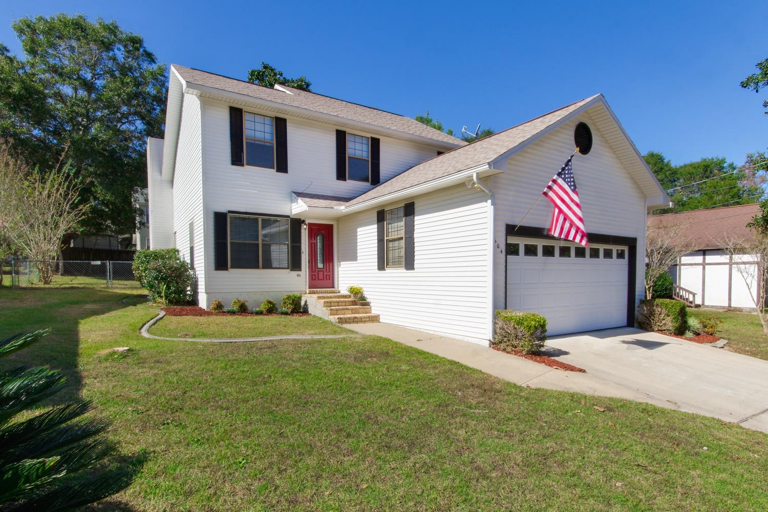 CREEKSIDE - Residential