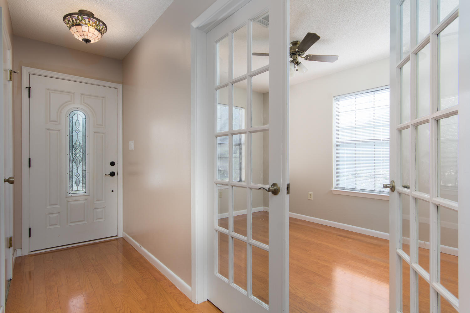 CREEKSIDE - Residential