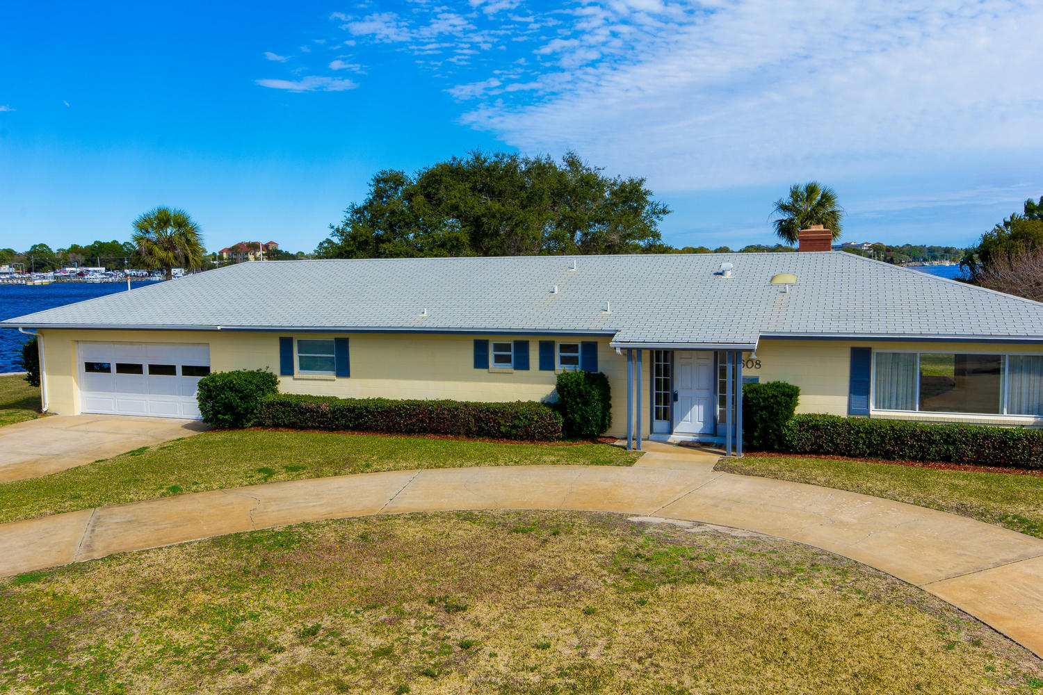 SANTA ROSA ISLAND - Residential
