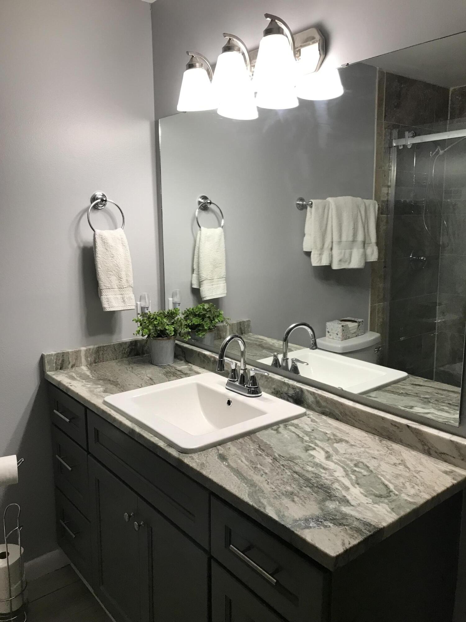 MOSSEY COVE T/H PH 2 - Residential