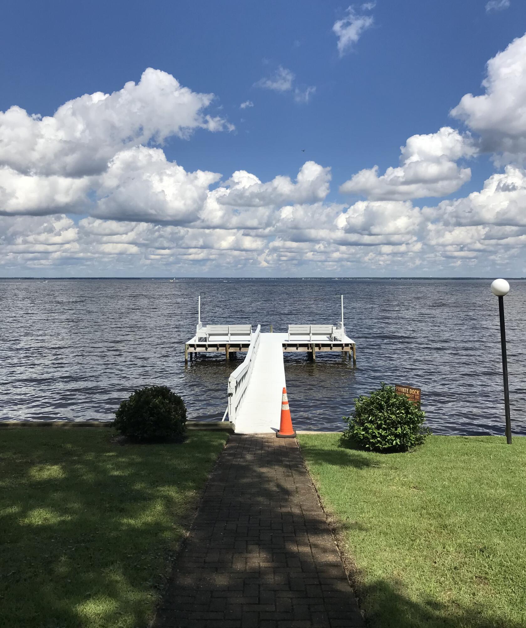 MOSSEY COVE T/H PH 2 - Residential