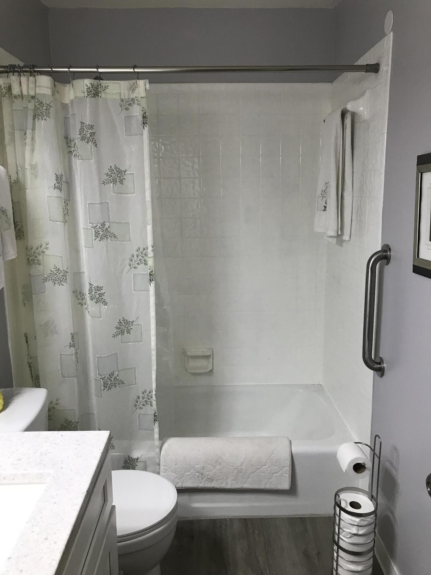 MOSSEY COVE T/H PH 2 - Residential