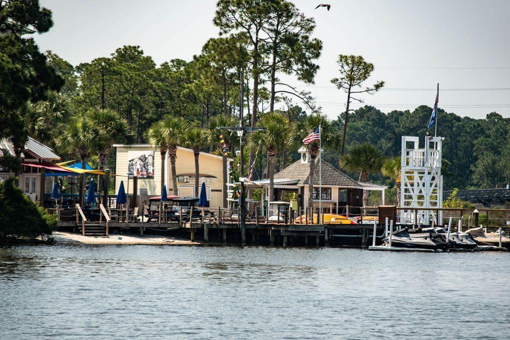 TURNBERRY VILLAS CONDO - Residential