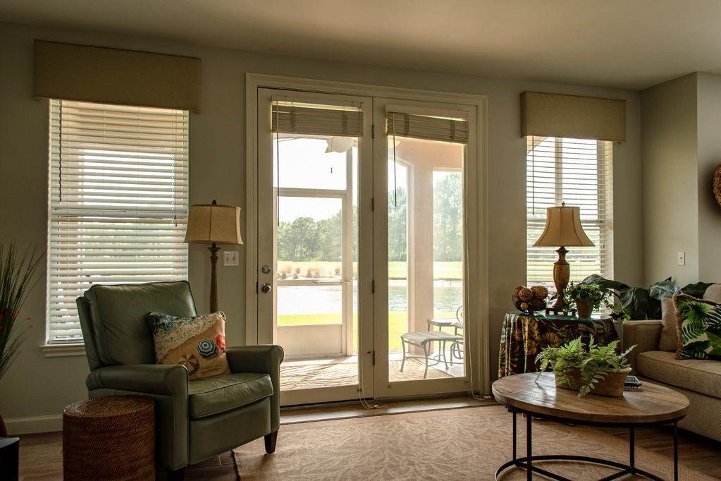 TURNBERRY VILLAS CONDO - Residential