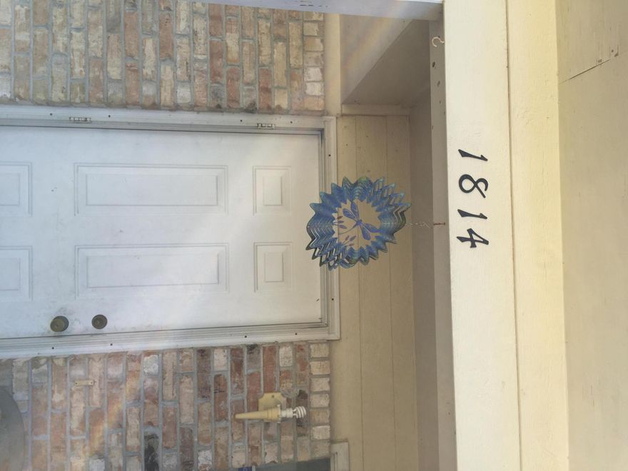 Investors - First time homeowner, great home! Convenient location between both bases. All bedrooms located upstairs, half bathroom down stairs. Open Kitchen and living area.Freshly painted inside and out! Ready for you to move in!!