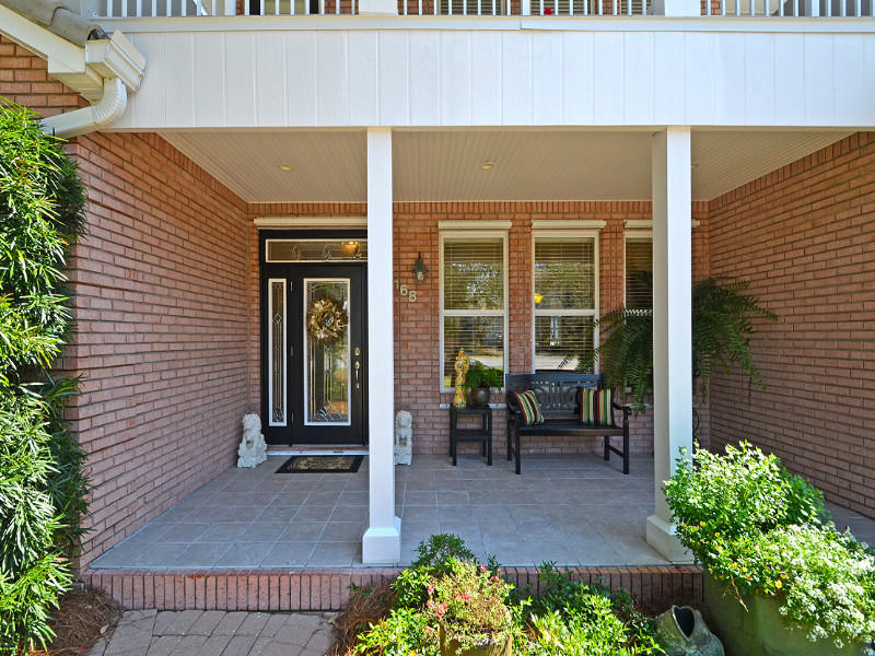 LAKEWOOD POINTE ESTATES - Residential