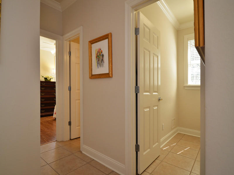 LAKEWOOD POINTE ESTATES - Residential