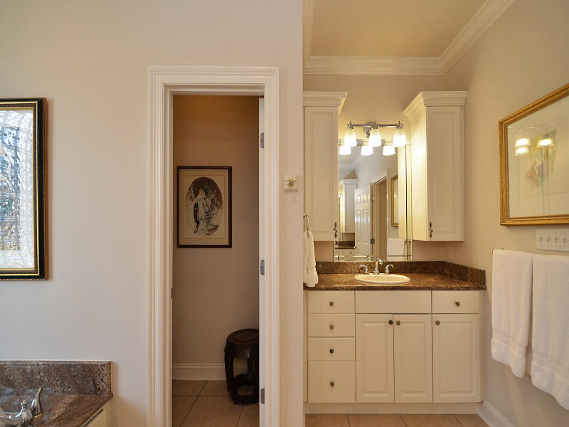 LAKEWOOD POINTE ESTATES - Residential