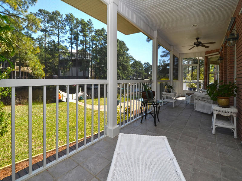 LAKEWOOD POINTE ESTATES - Residential