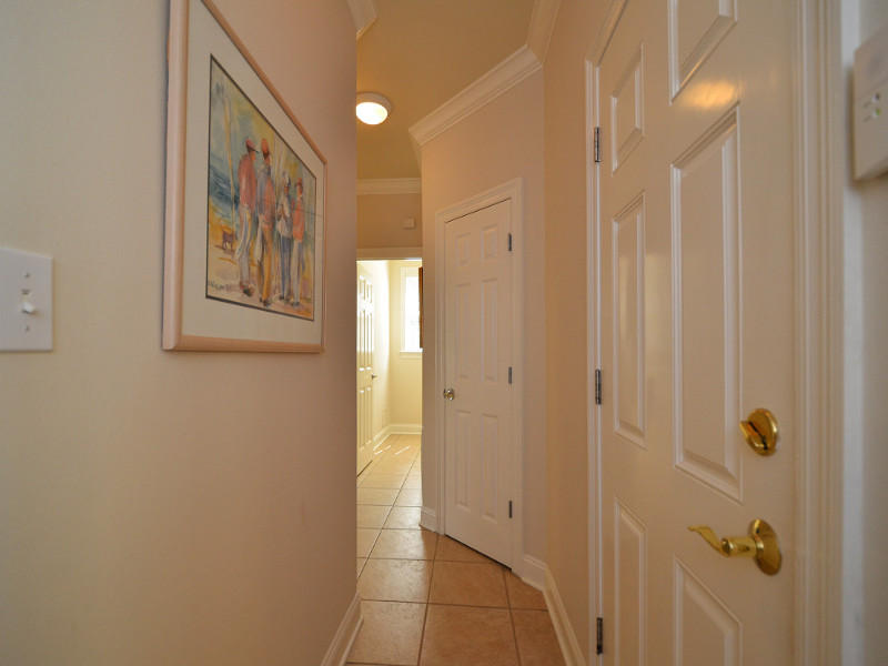 LAKEWOOD POINTE ESTATES - Residential