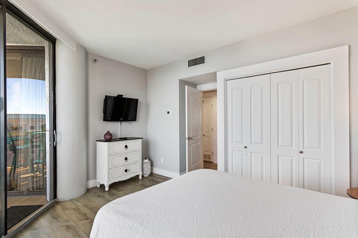 DESTIN SURFSIDE CONDO - Residential