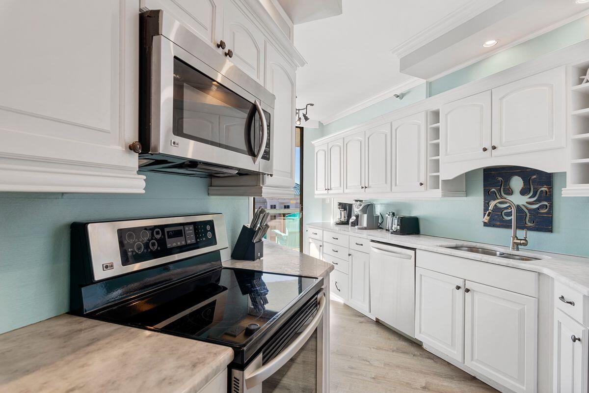 DESTIN SURFSIDE CONDO - Residential