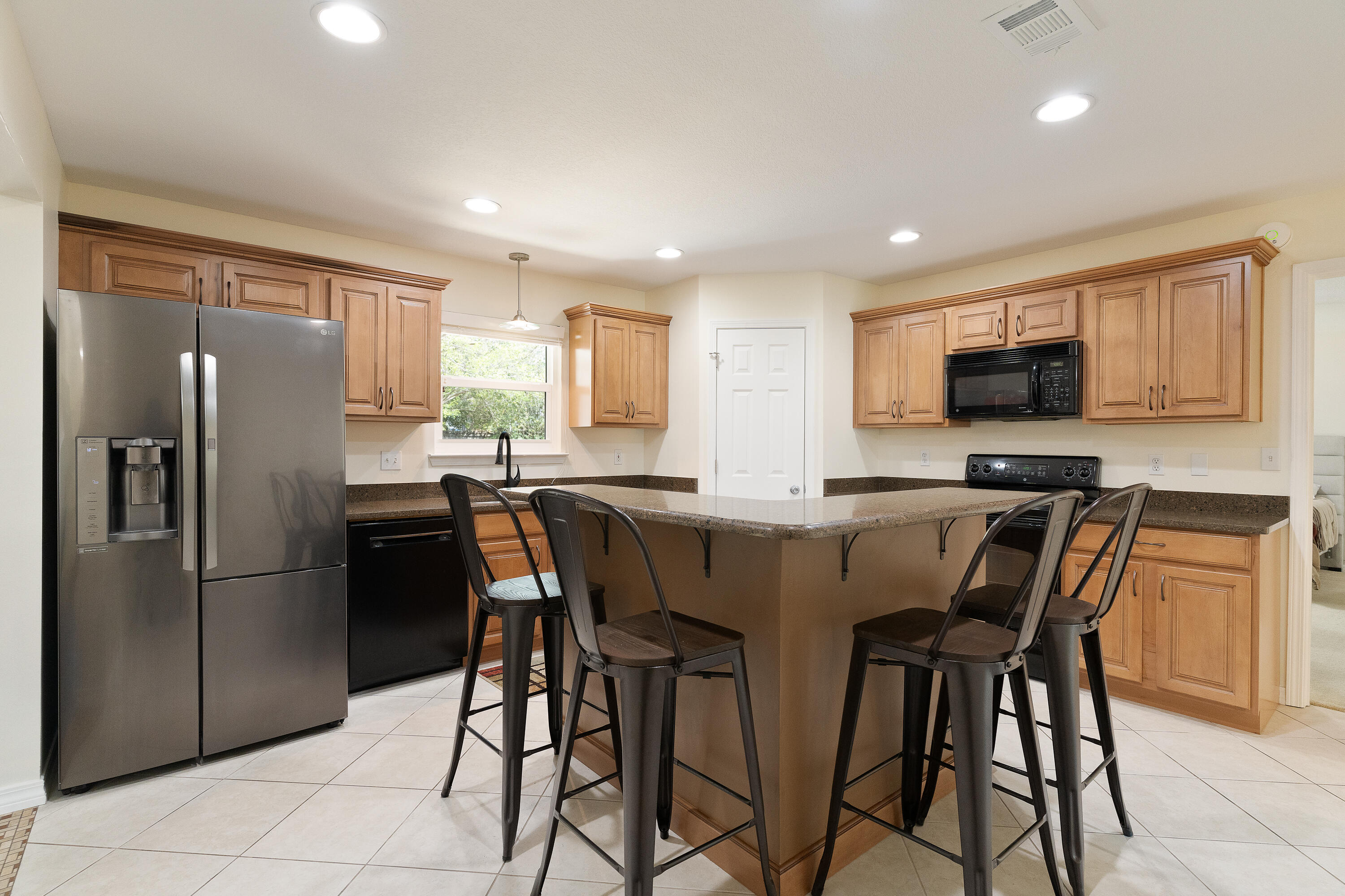 RAINTREE ESTATES - Residential