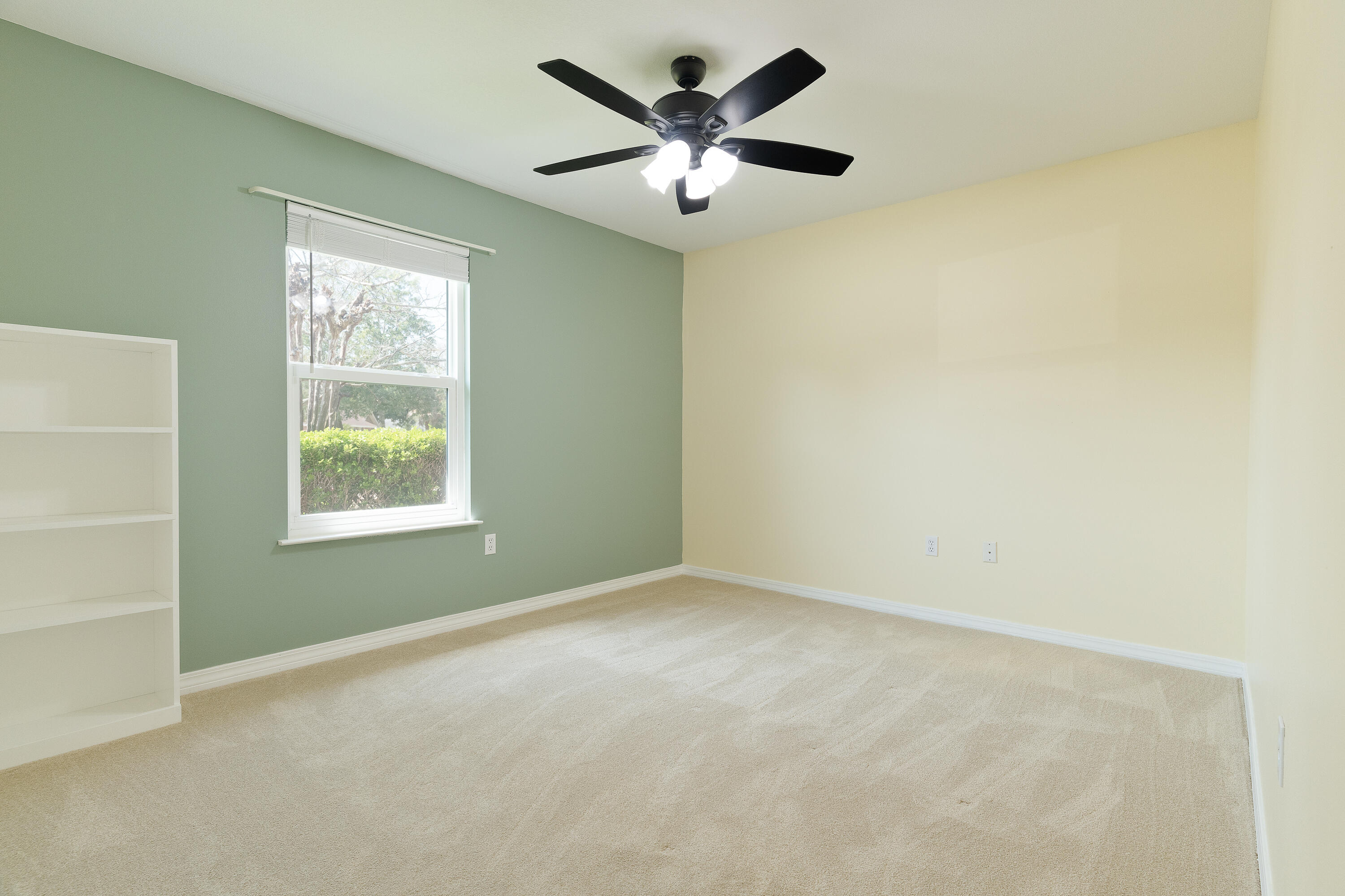 RAINTREE ESTATES - Residential