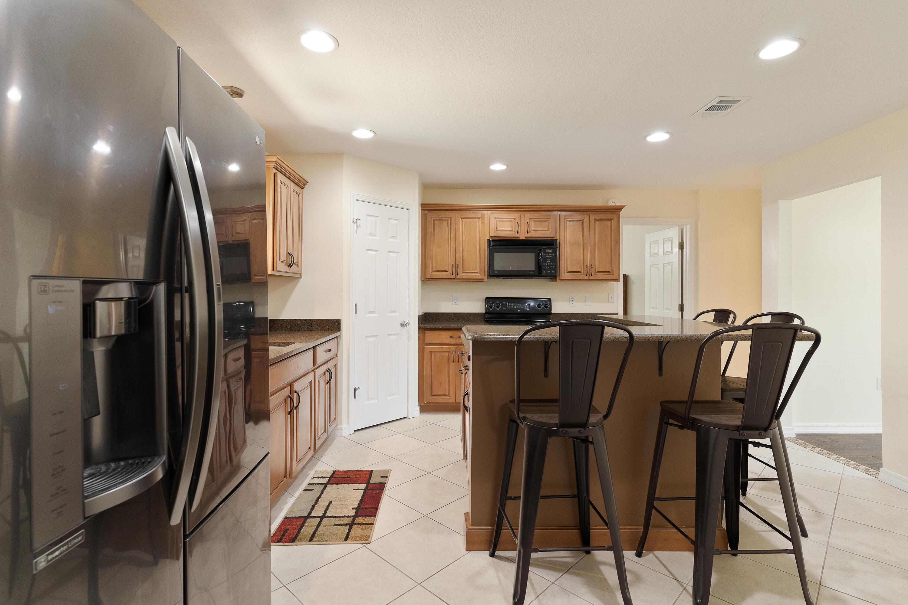 RAINTREE ESTATES - Residential