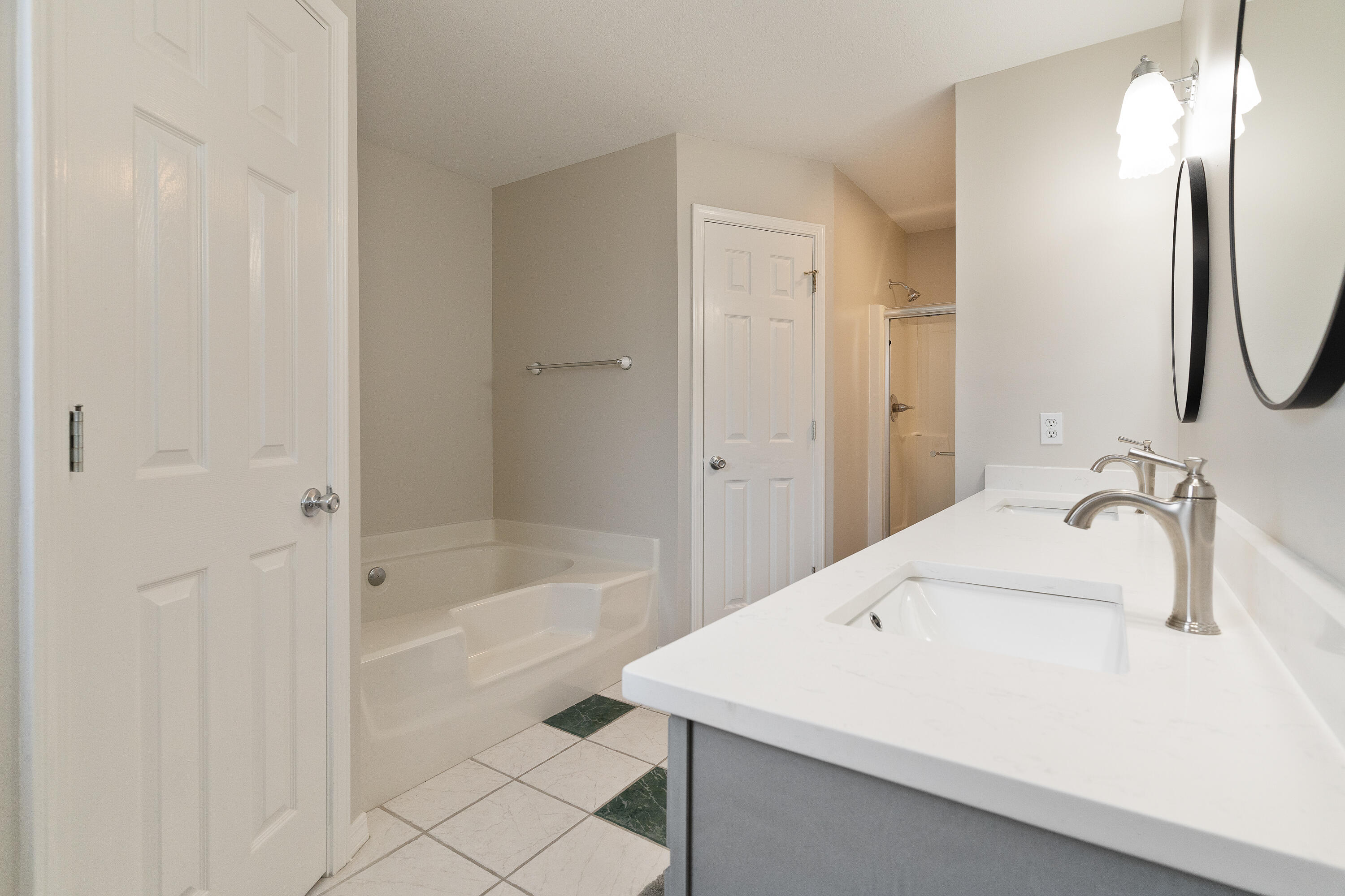 RAINTREE ESTATES - Residential