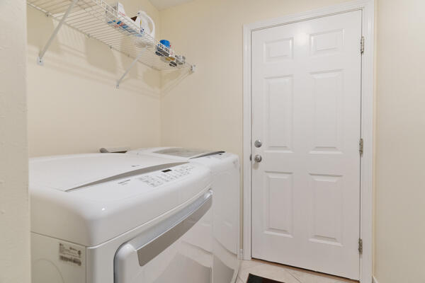 RAINTREE ESTATES - Residential