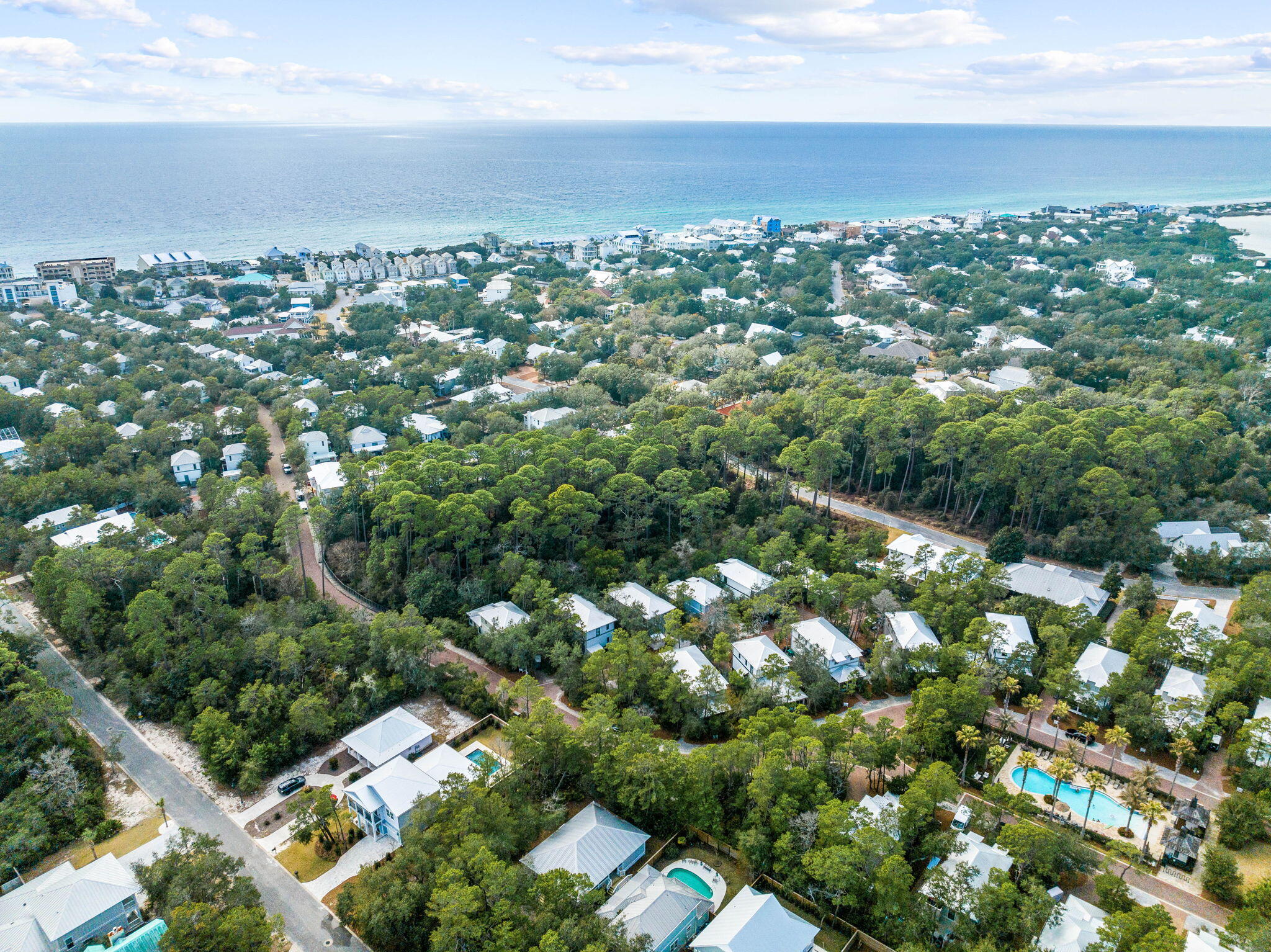 MAGNOLIA COTTAGES - Residential