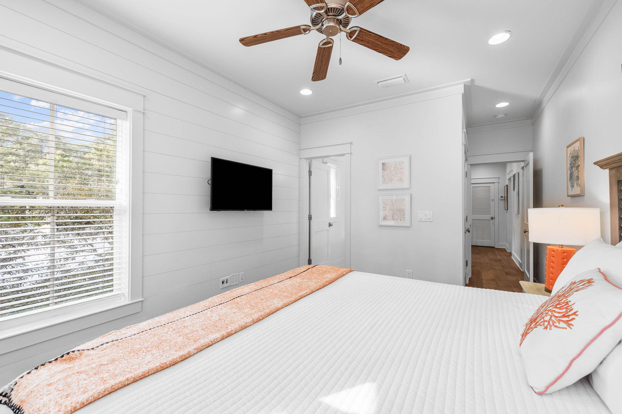 MAGNOLIA COTTAGES - Residential