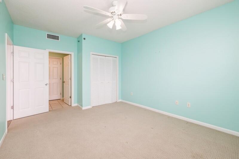 PALM COURT YACHT CLUB - Residential