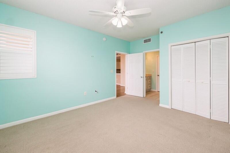 PALM COURT YACHT CLUB - Residential