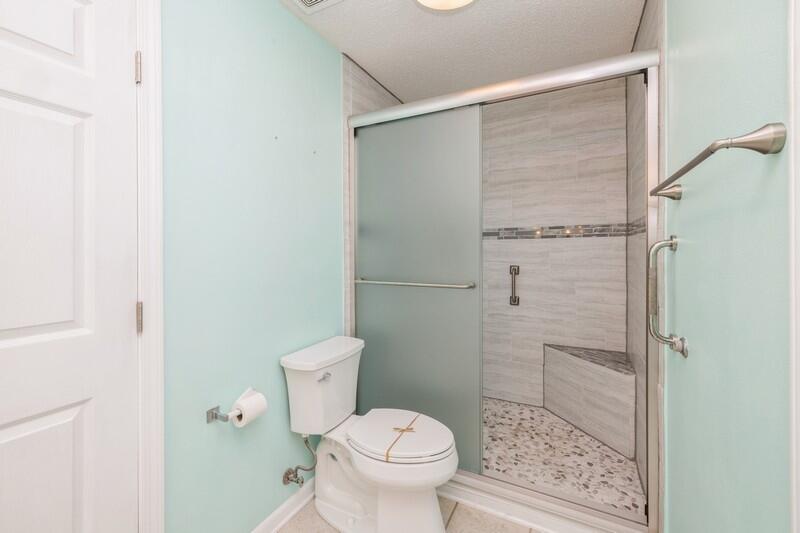 PALM COURT YACHT CLUB - Residential