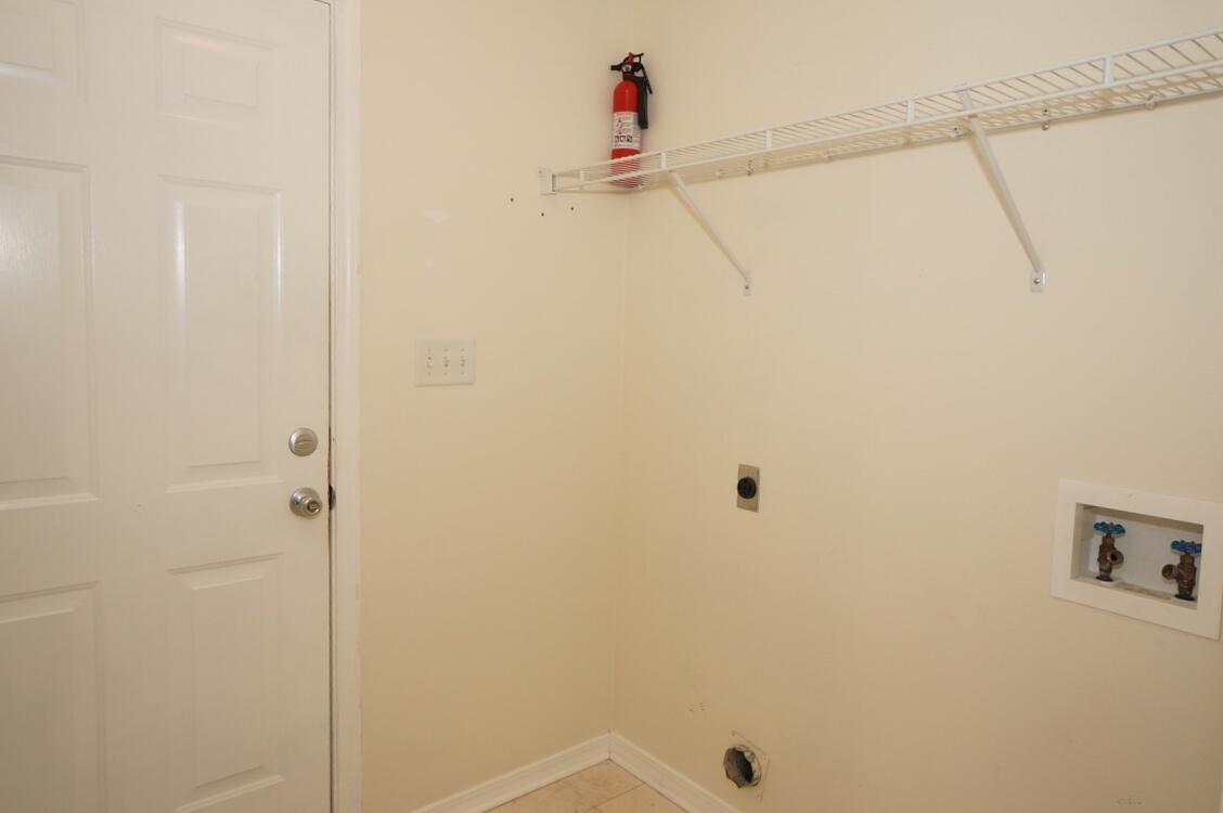 PARADISE RETREAT - Residential