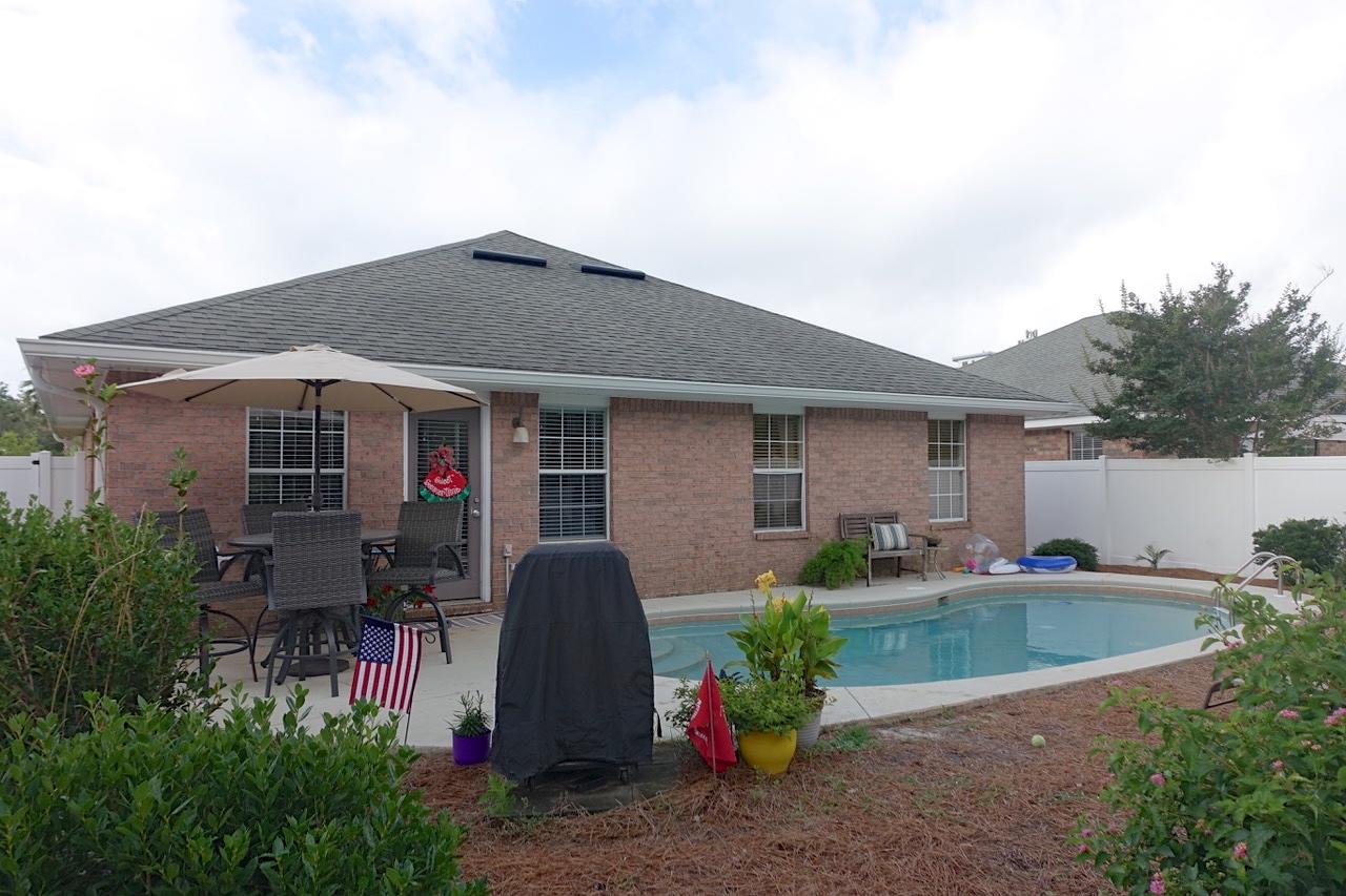 PARADISE RETREAT - Residential