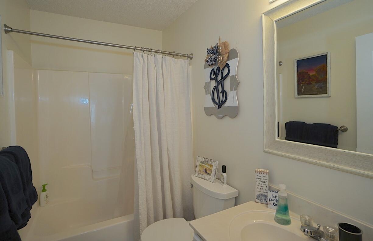 PARADISE RETREAT - Residential