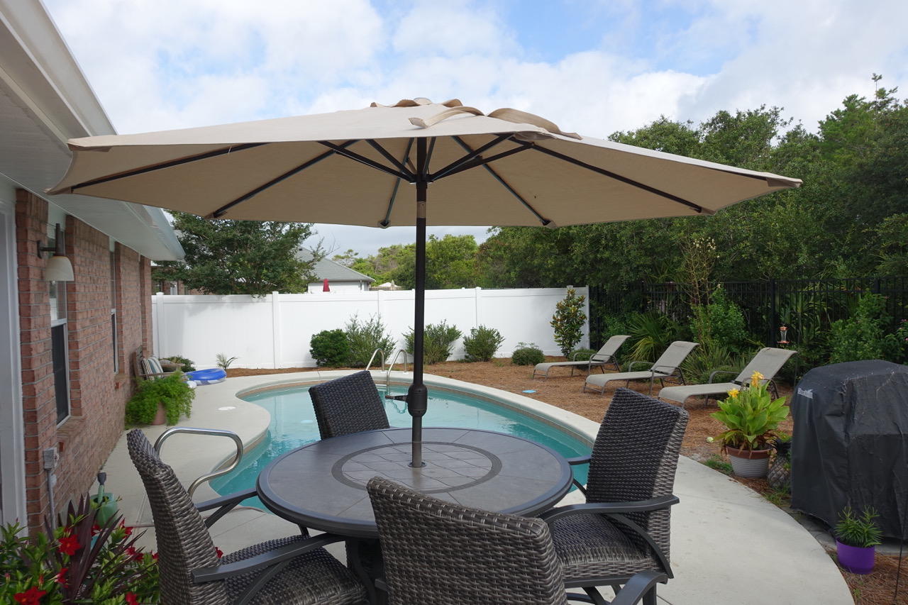 PARADISE RETREAT - Residential