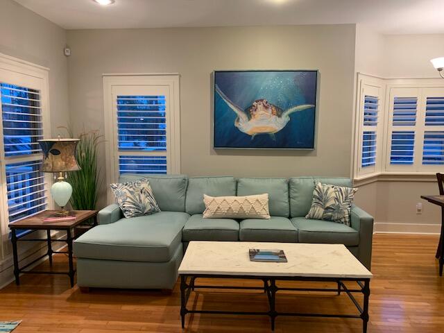 TOWN OF SANTA ROSA - Residential