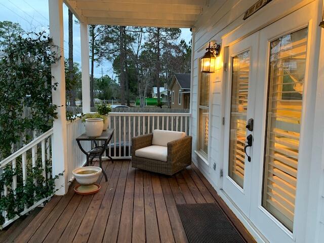 TOWN OF SANTA ROSA - Residential