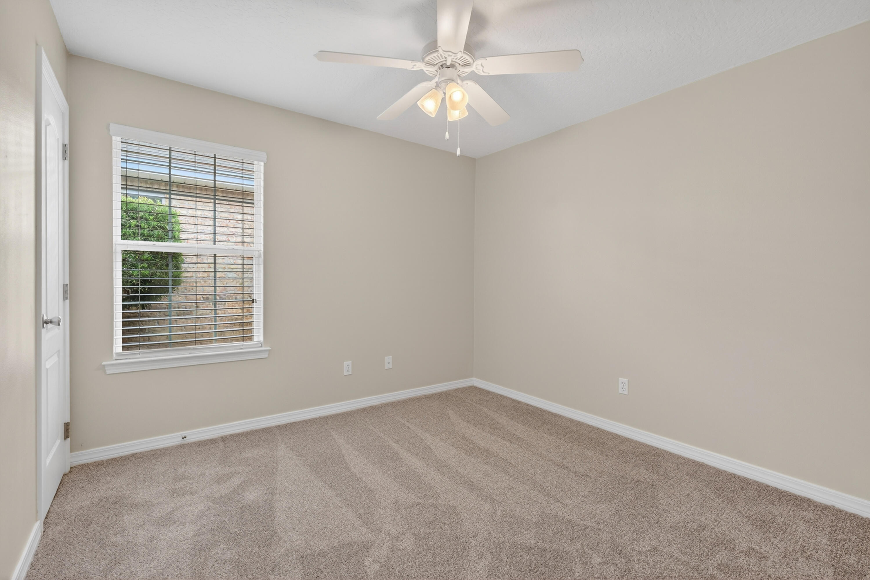 BRIDGEPORT COLONY - Residential