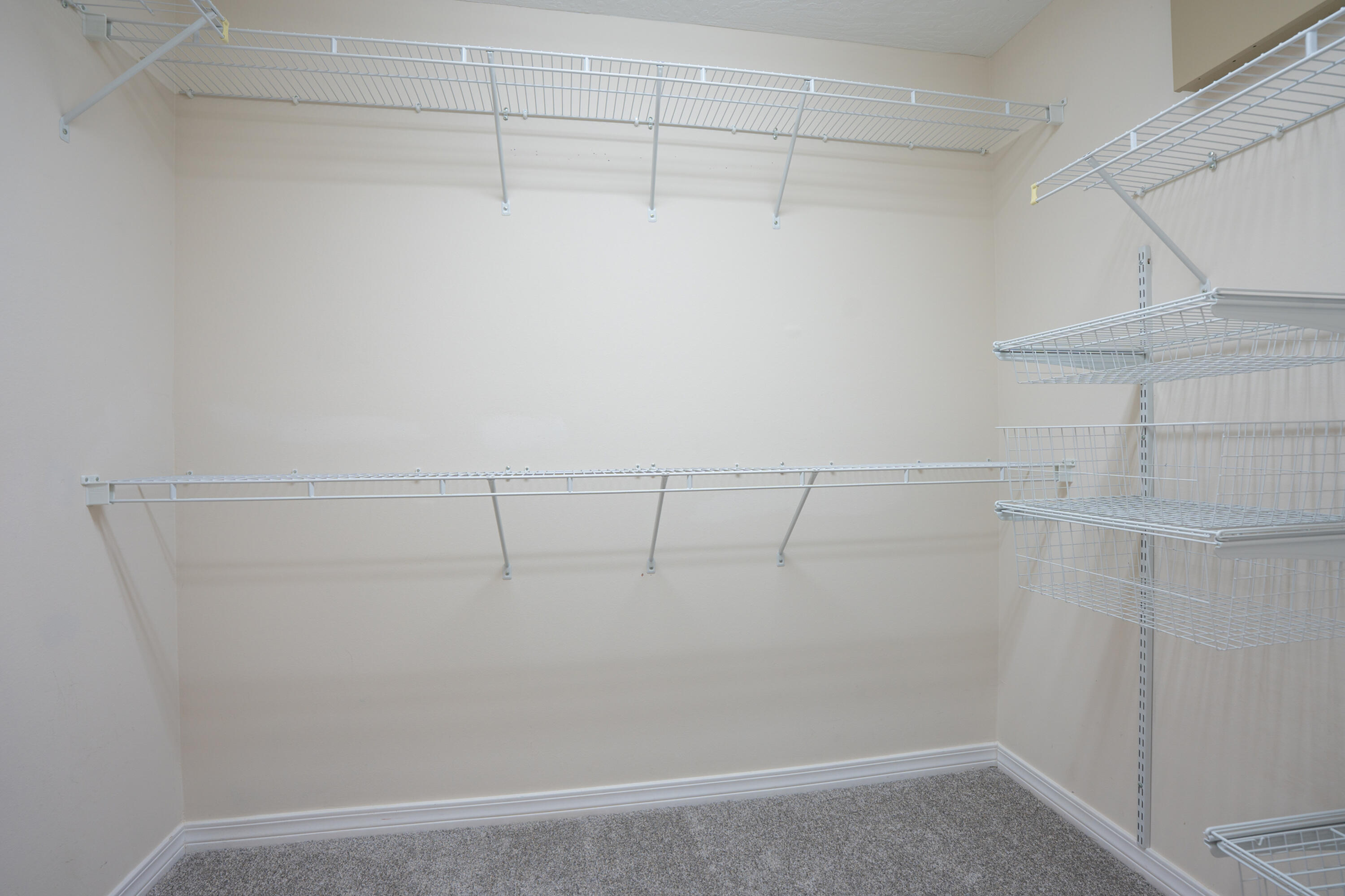 BRIDGEPORT COLONY - Residential