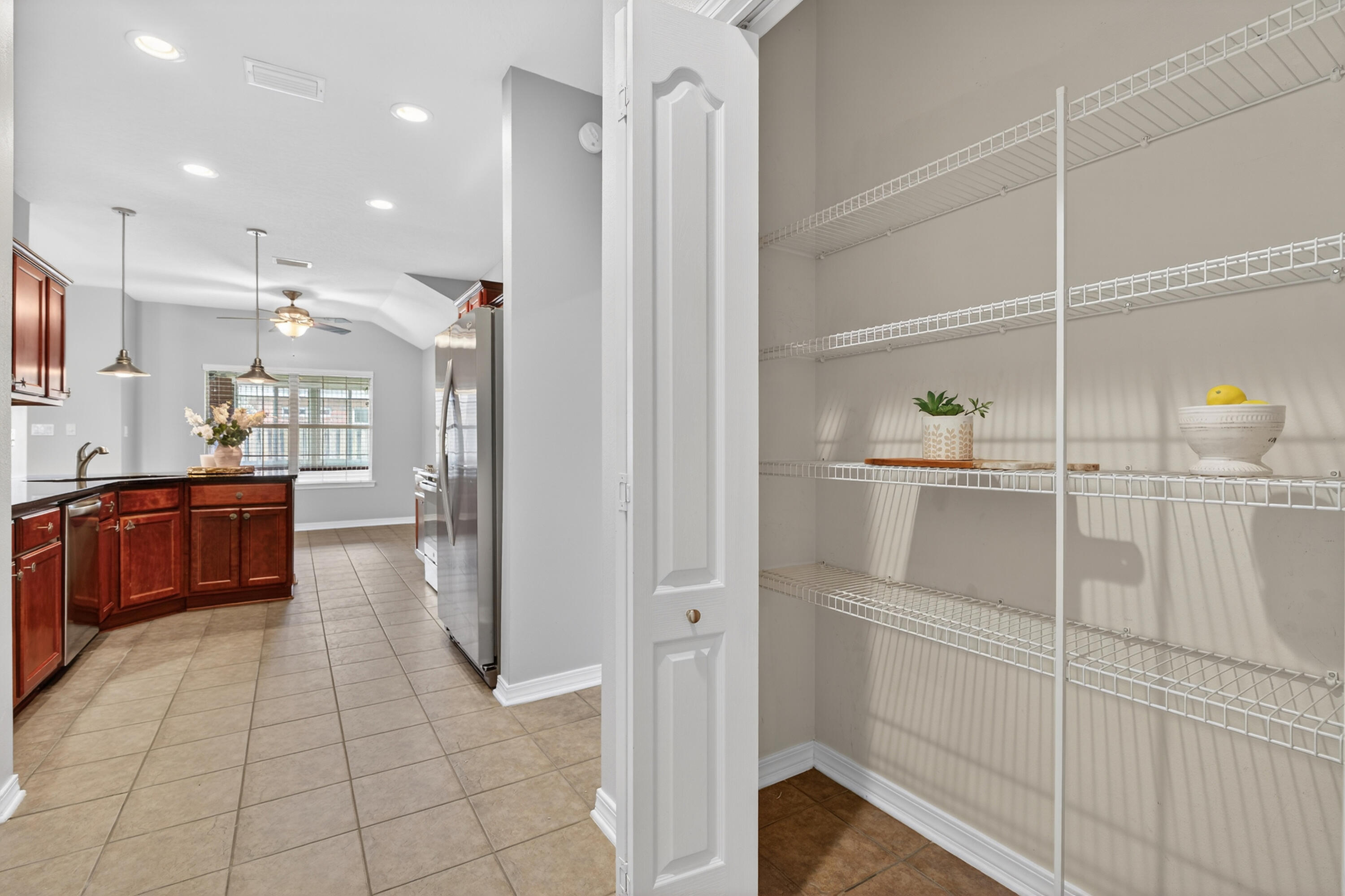 BRIDGEPORT COLONY - Residential